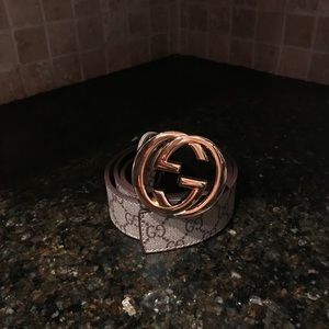 Gucci belt